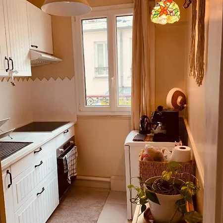 Parisian Style Appartment Private Room With Shared Bathroom Near Bastille And Gare De Lyon-2